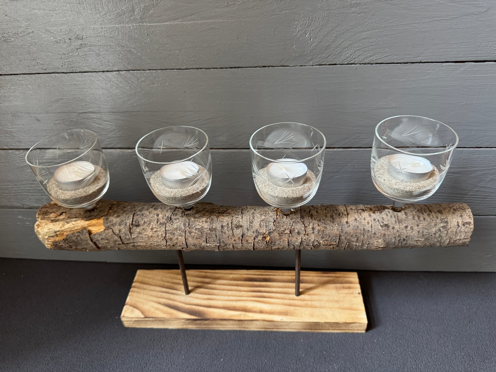 Rustikales maritimes Weihnachtsgesteck aus Treibholz für Fensterbank oder Wohnzimmer