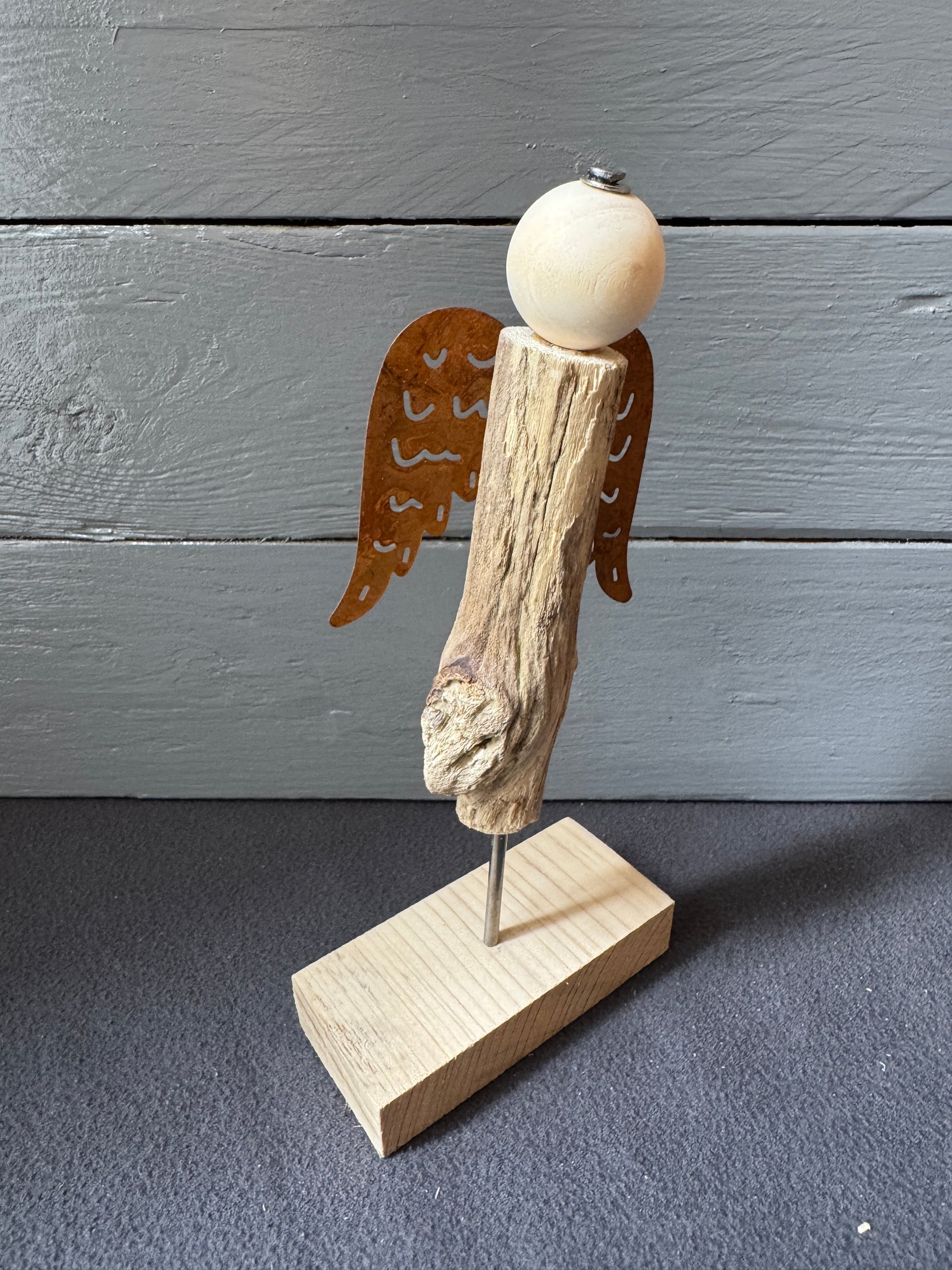 Engel Luniel – einzigartiges Unikat aus Treibholz