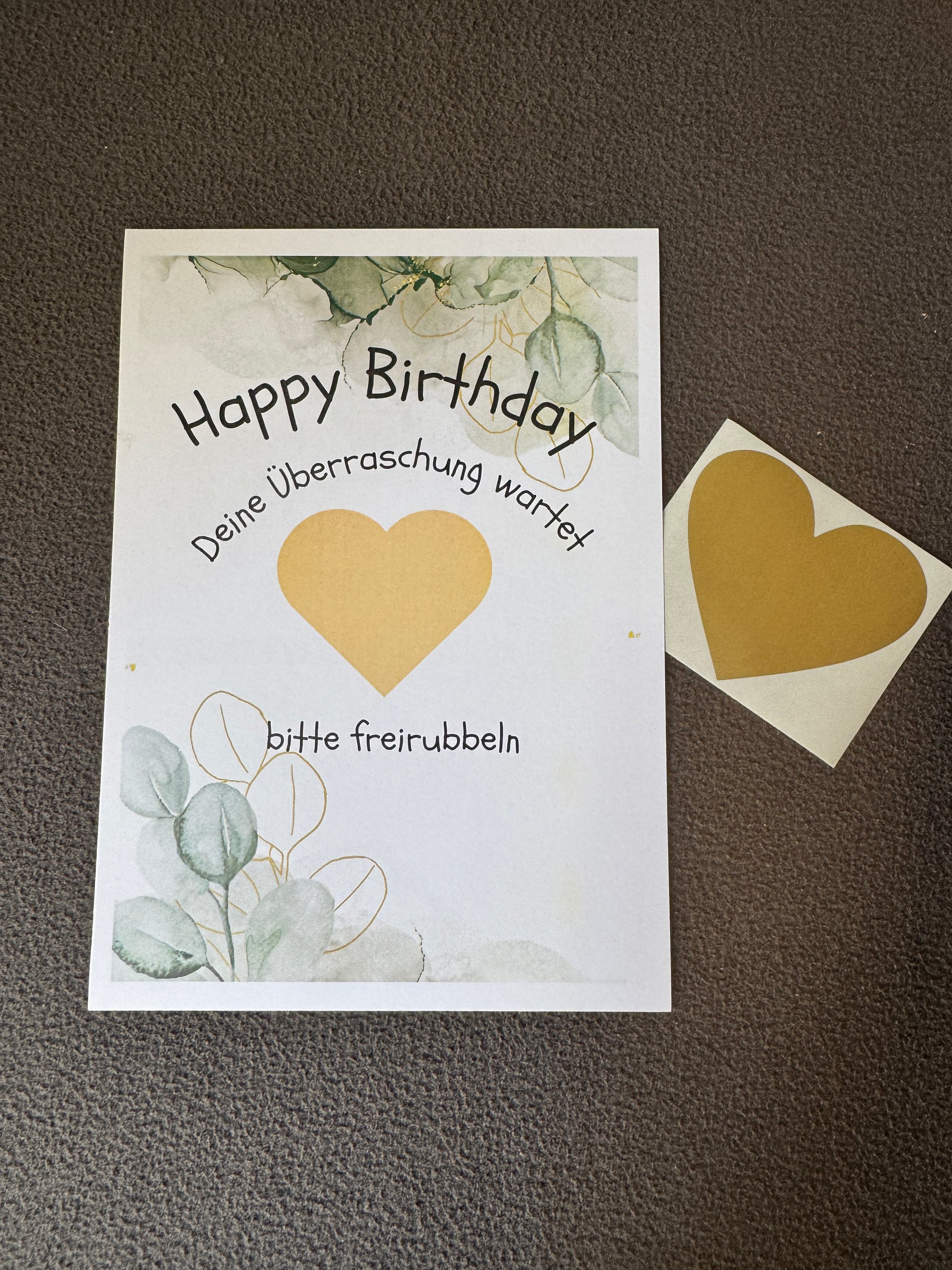 Rubbellos „Happy Birthday“ DIN A5 mit goldenen Rubbelherz