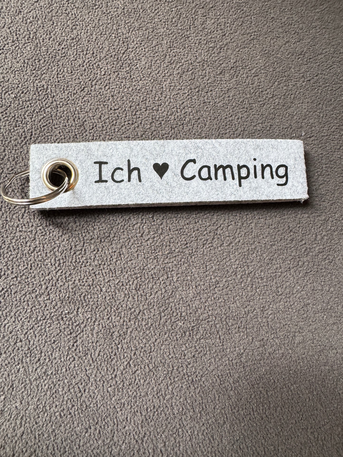 Schlüsselanhänger für Camper – Liebe zum Vanlife immer dabei!