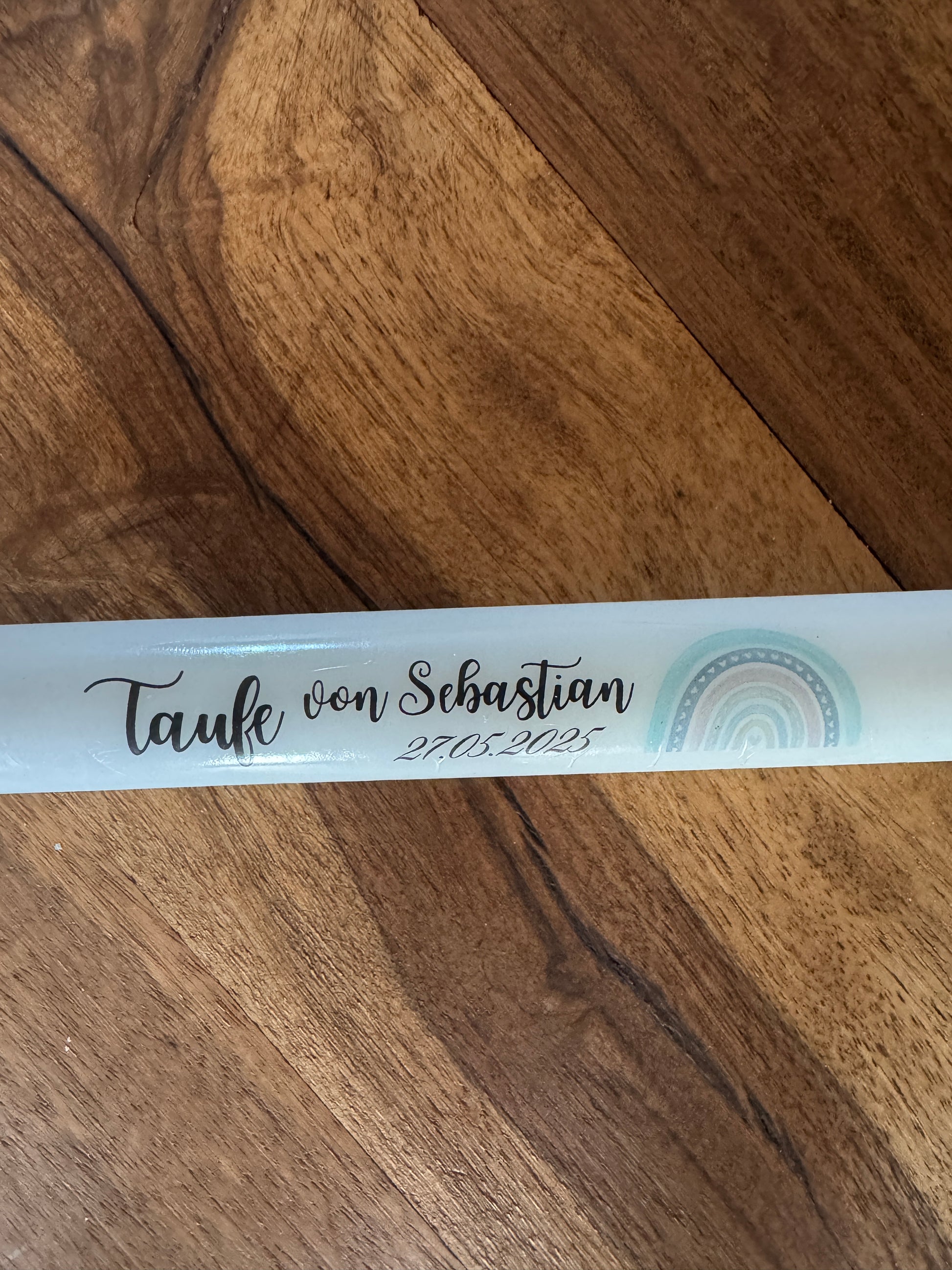 Kerzentattoos zur Taufe mit blauem Regenbogen und Namen