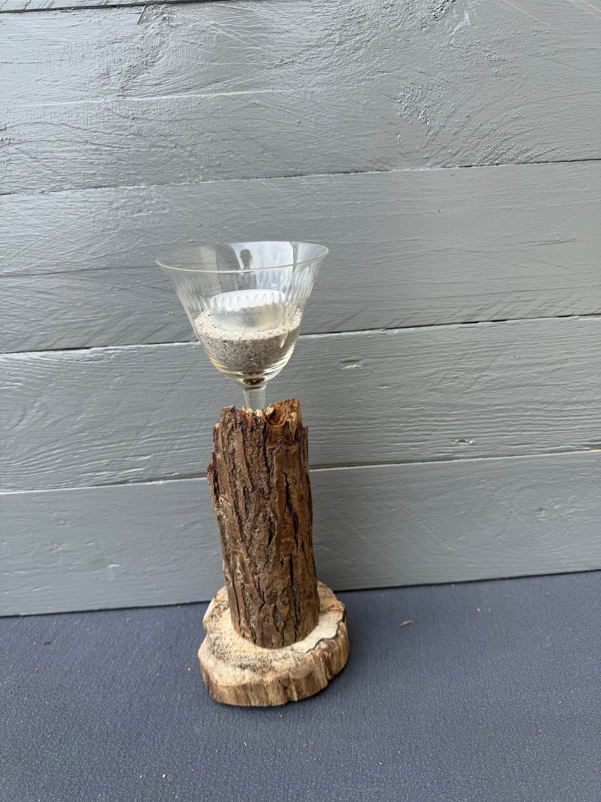 Wohnaccessoire im maritimen Stil – Deko aus Treibholz und Glas