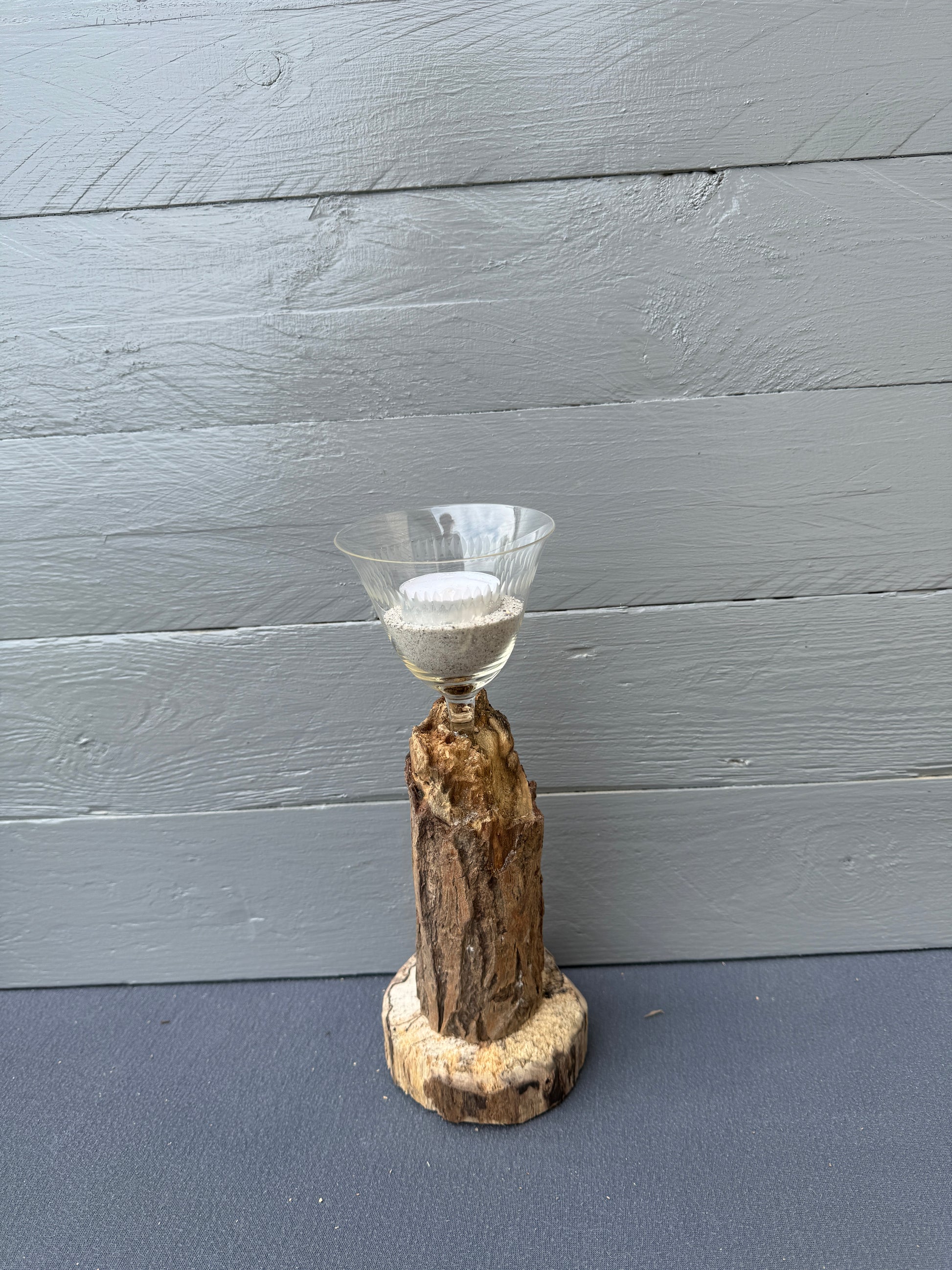 Handgemachter Kerzenhalter mit Küstenflair aus Naturmaterialien