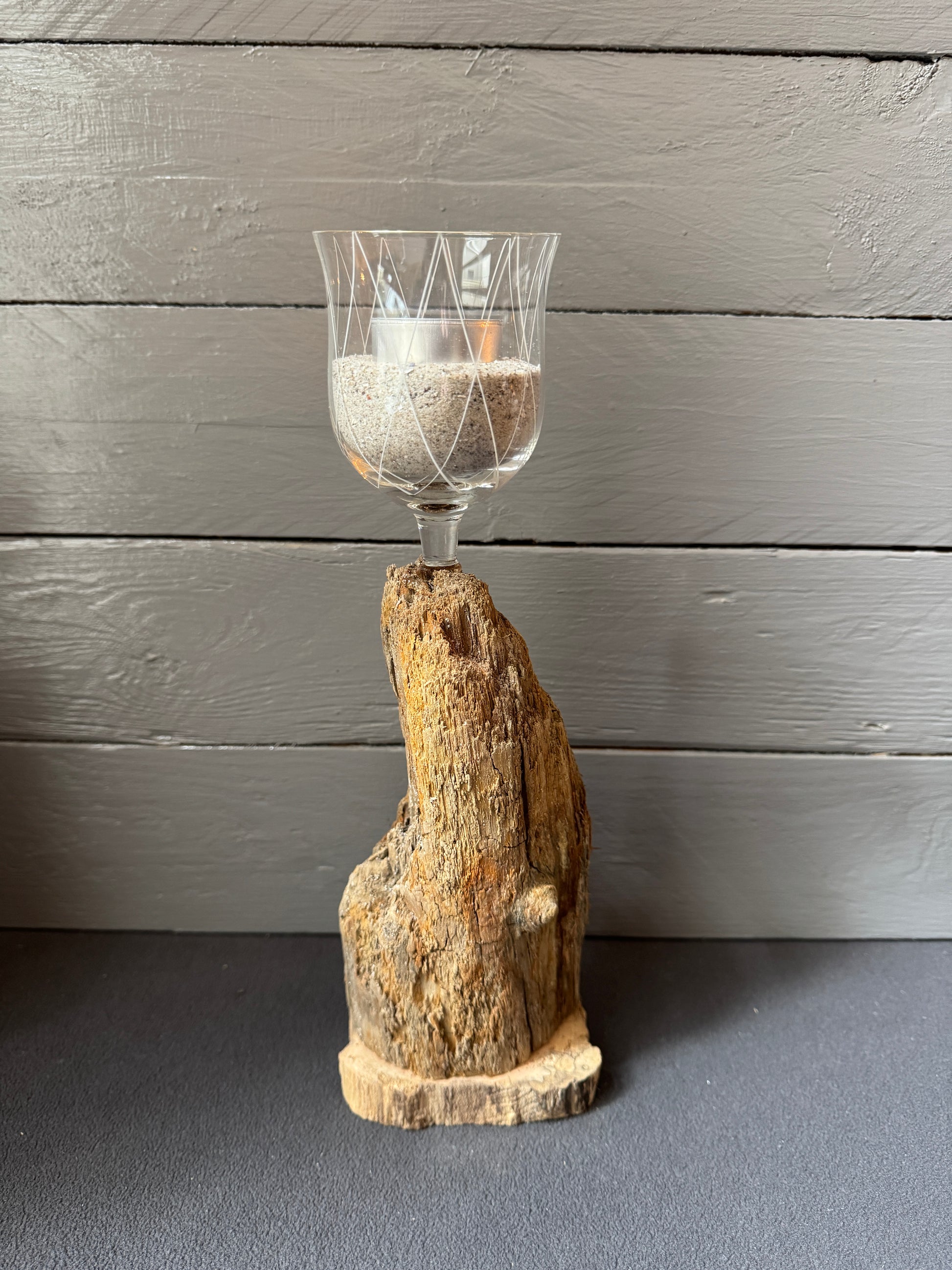 Rustikale maritime Deko aus recyceltem Holz und Glas
