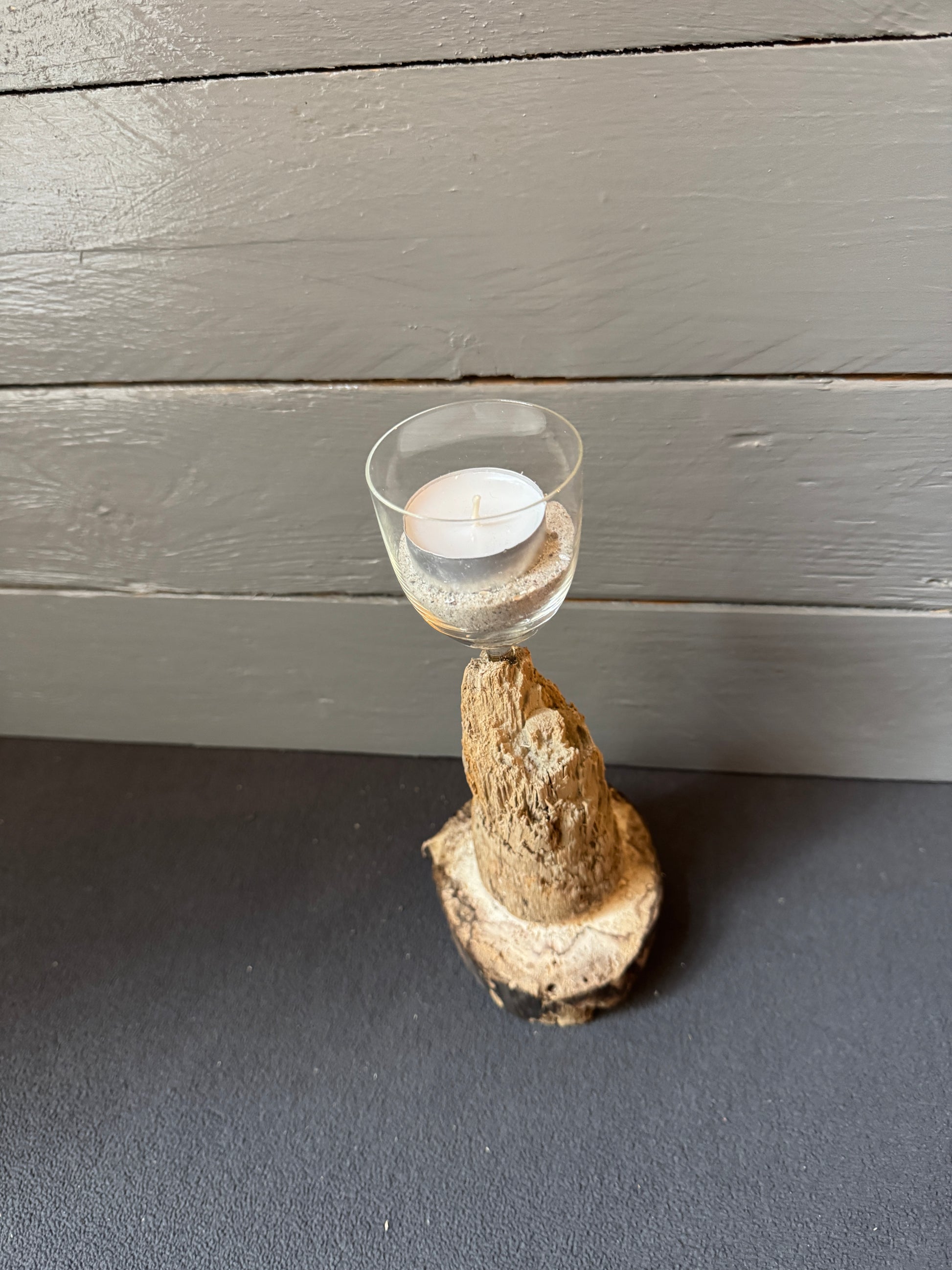 Nachhaltige Deko aus Ostsee-Treibholz und Naturholz