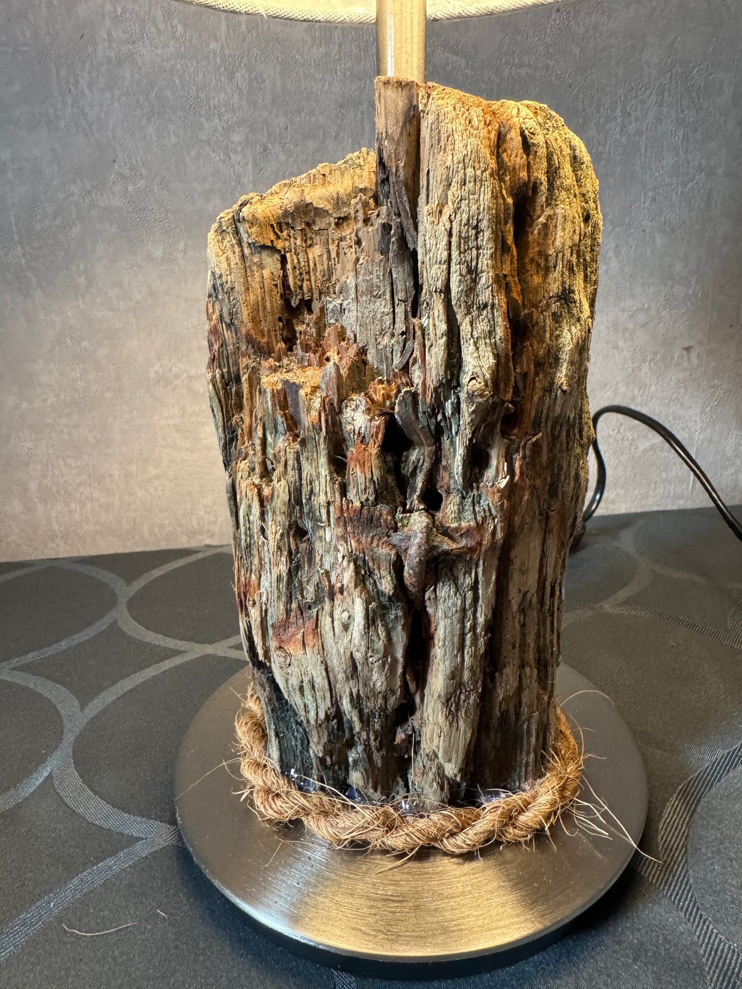 Detailansicht der Lampe Sturmflut Föhr – maritimes Design mit Geschichte