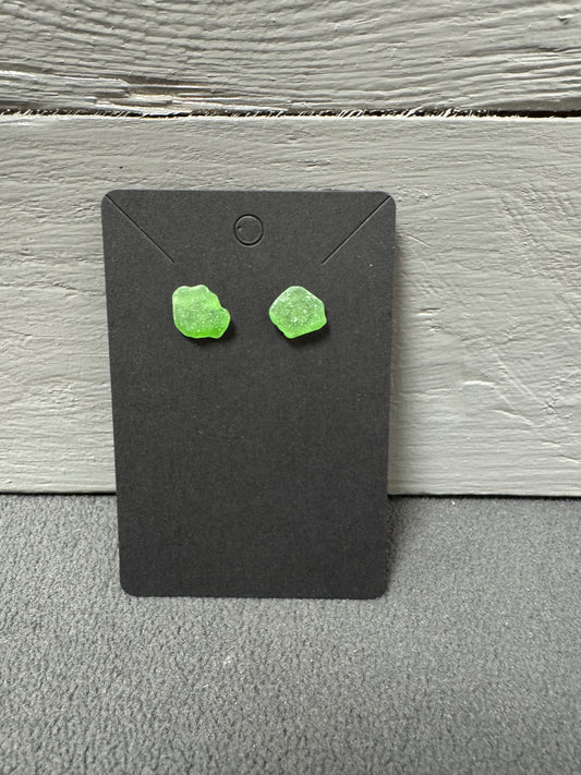 Grüne Meerglas-Ohrringe