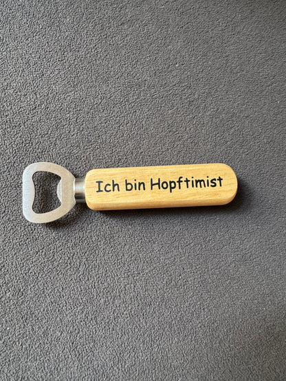 Flaschenöffner mit Spruch – Der perfekte Griff zum Bierglück
