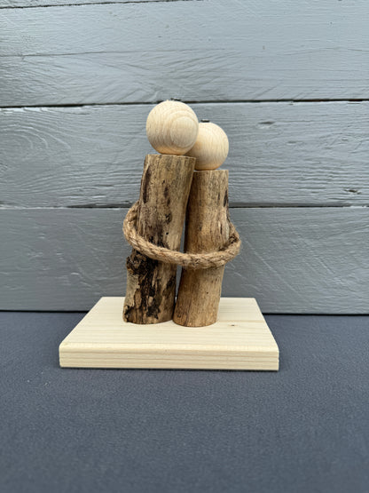 Treibholz-Liebespaar – handgemachtes Hochzeitsgeschenk mit maritimer Seele