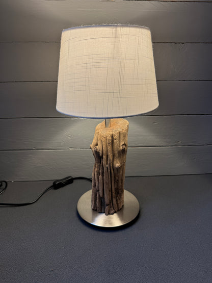 Treibholzlampe Nordseelicht Meldorf – handgefertigtes Unikat aus Nordseeholz