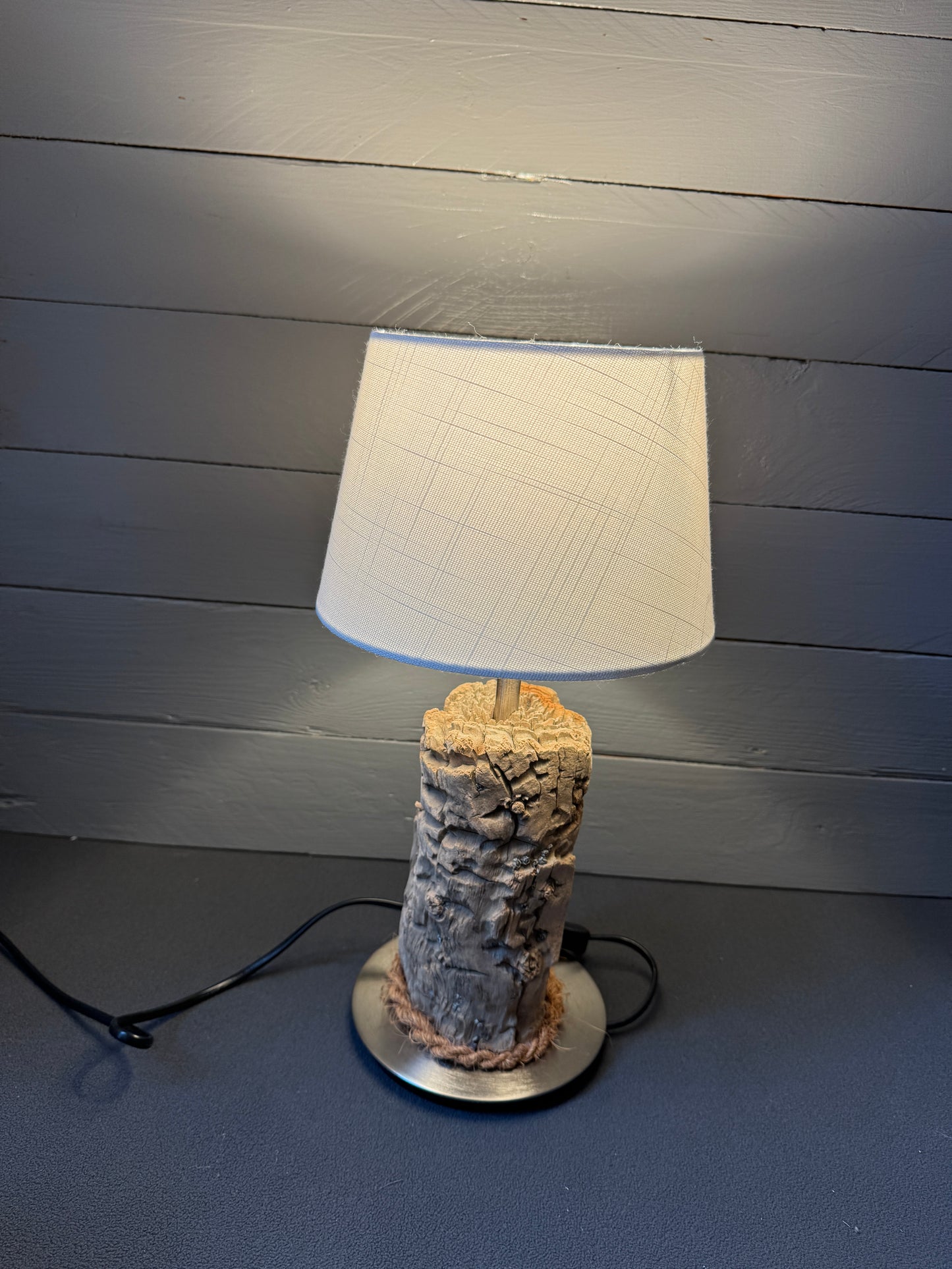 Treibholzlampe Nordseelicht „Westerhever“ – Handgefertigte Lampe aus Nordsee-Treibholz