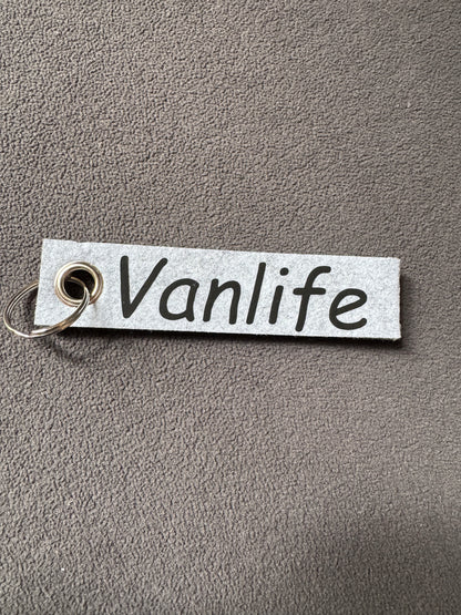 Schlüsselanhänger für Camper – Liebe zum Vanlife immer dabei!