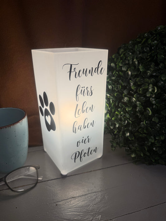 Beleuchtete Glaslampe Freunde fürs Leben haben vier Pfoten.