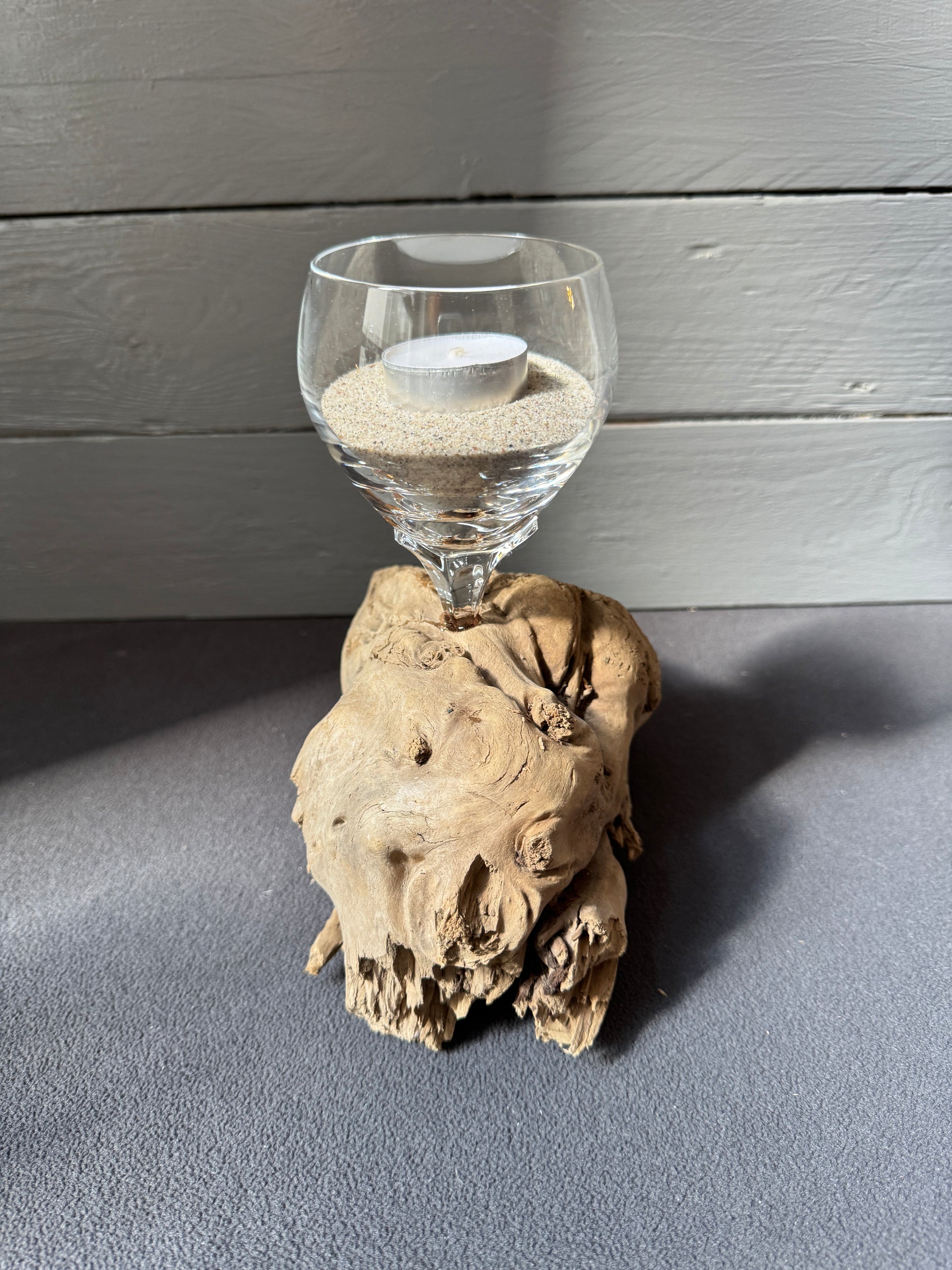 Kerzenhalter aus Treibholz im Coastal Style