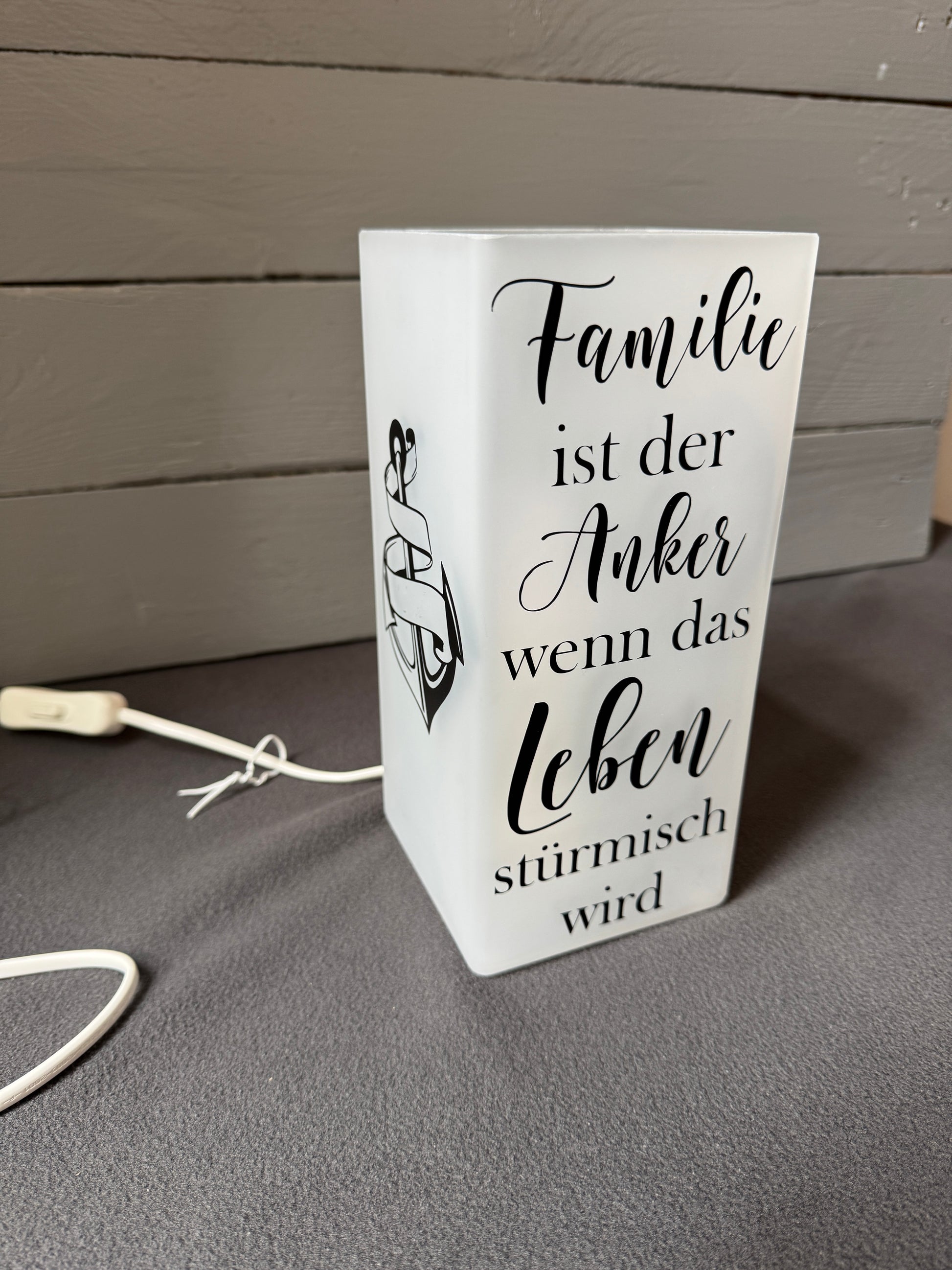 Lampe mit Anker Motiv und Familienspruch