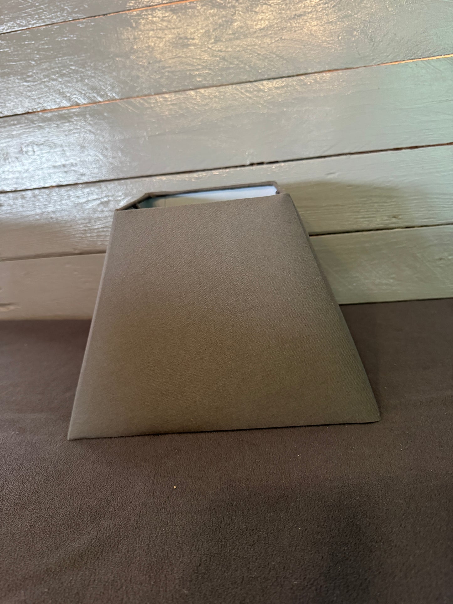 Lampenschirm eckig Grau modern und schlicht