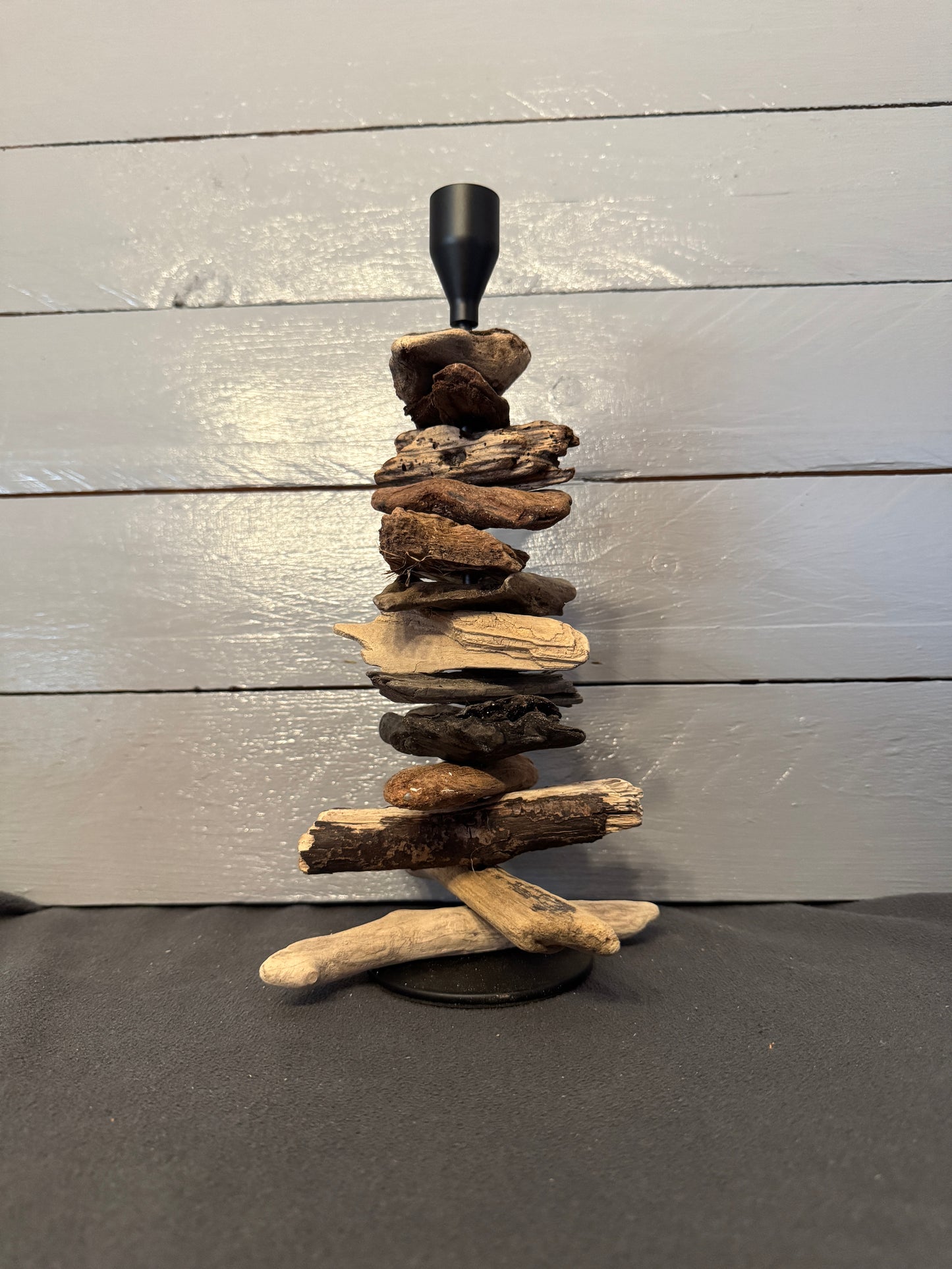 Mittlerer Stabkerzenhalter Damplicht aus Ostsee Treibholz