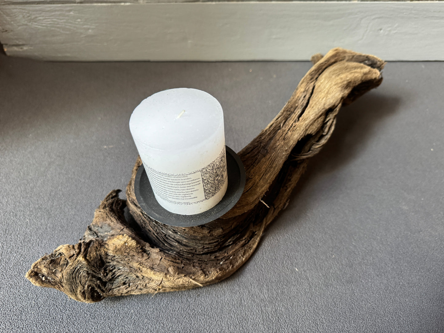 Kerzenhalter aus naturbelassenem Treibholz im Coastal Style
