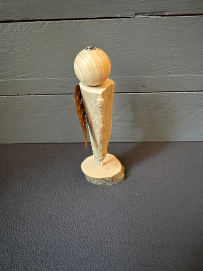 Natürliche Maserung des Treibholzes bei Engel Amariel aus Schleswig-Holstein