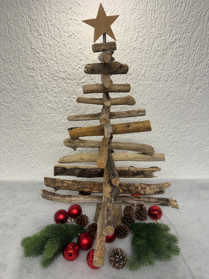 Handgefertigter Treibholz-Weihnachtsbaum 64 cm aus Nordsee-Treibholz mit massivem Treibholzfuß und Stern aus Altholz, Rückseite.