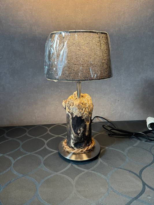 Maritime Treibholzlampe aus Nordseeholz bei Büsum – Frontansicht