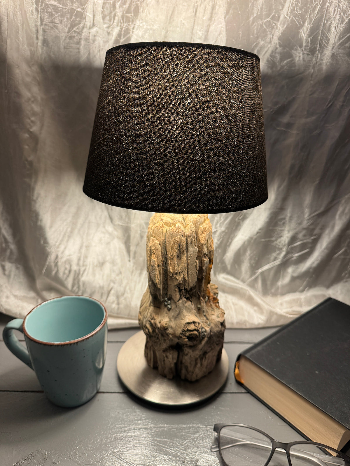Detailansicht der Treibholzlampe Nordseelicht Nordstrand aus Nordsee-Treibholz