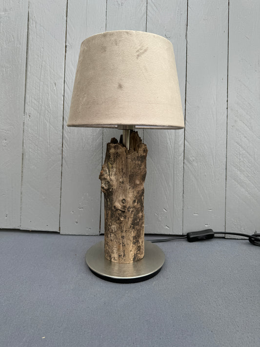 Maritime Treibholzlampe aus Ostseeholz der Eckernförder Bucht – Frontansicht